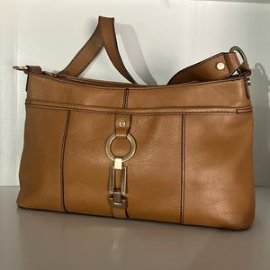 Etienne Aigner leather shoulder bag